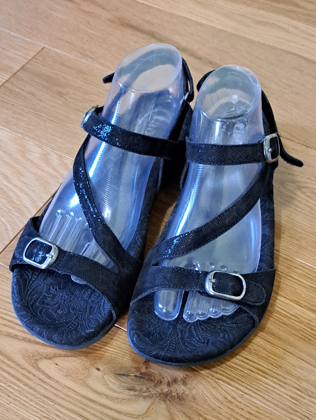 Taos Beauty 2 Black Shimmer Leather Adjustable Comfort Sandals Women's Size 10
